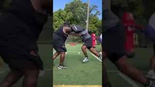 #Cowboys Quinnen Williams working out with the SackSenSei