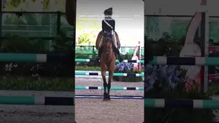 Training 1.20Ms in the arena of light & shadow 😂🐎🙌🏻 Super clean, super smooth, getting faster 😎