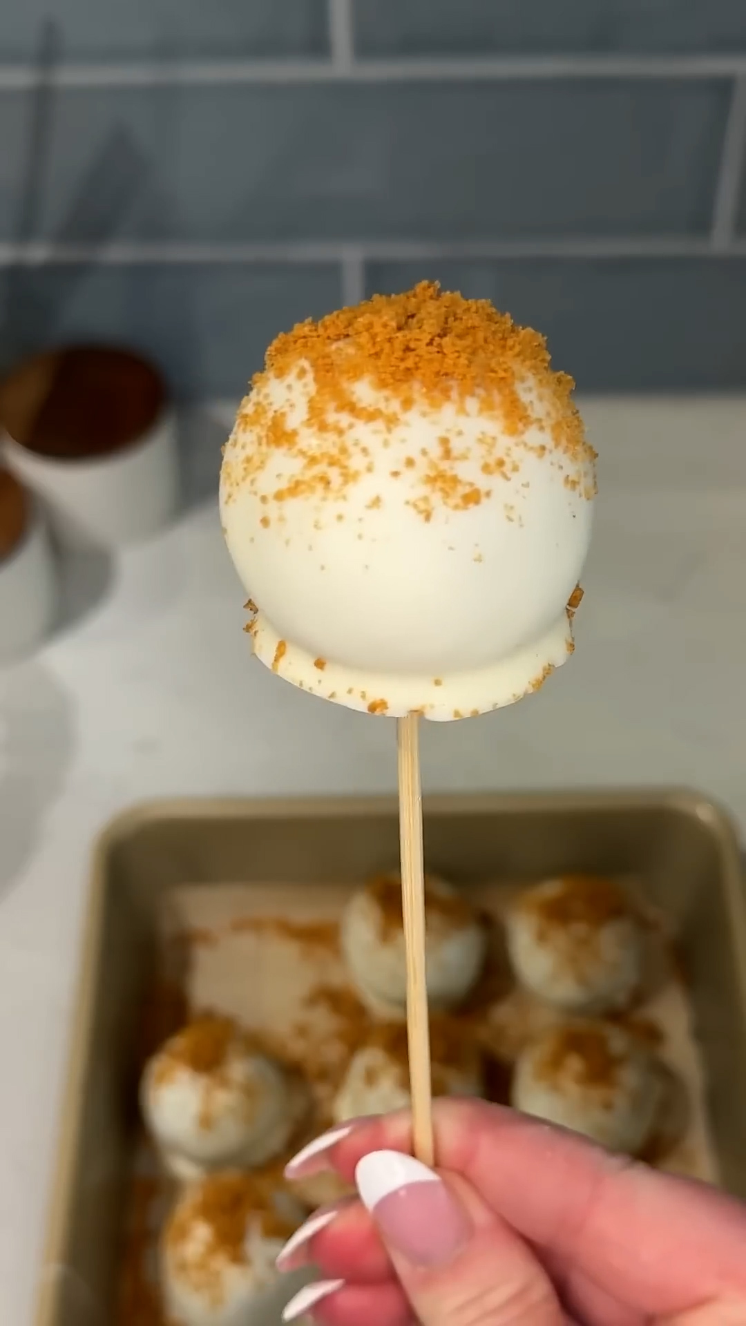 viral biscoff cookie cake pops #recipe #shorts #easydessert #dessert #baking #cookies #easyrecipe