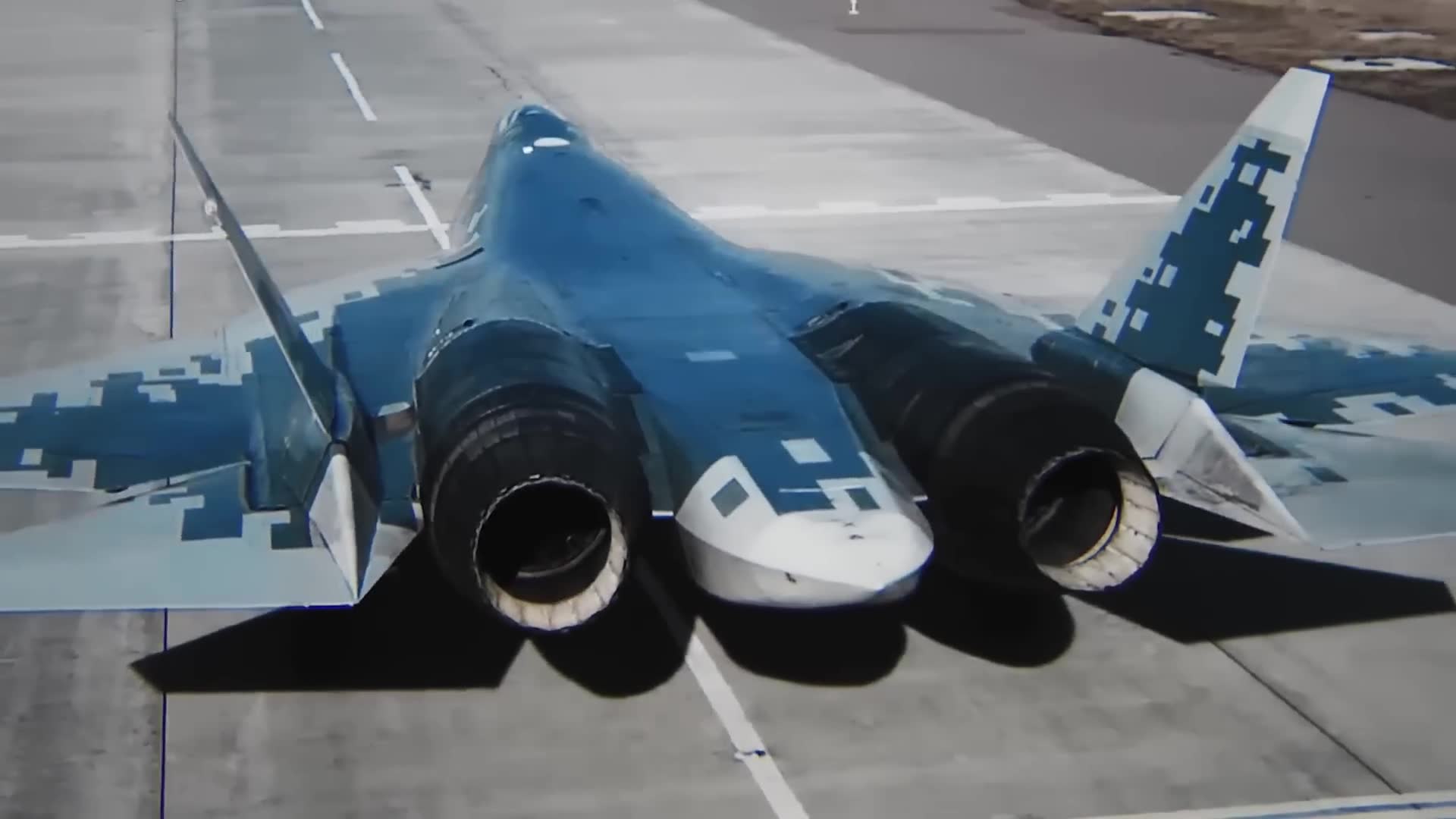 Felon development encountered engine sensor and production problems in series