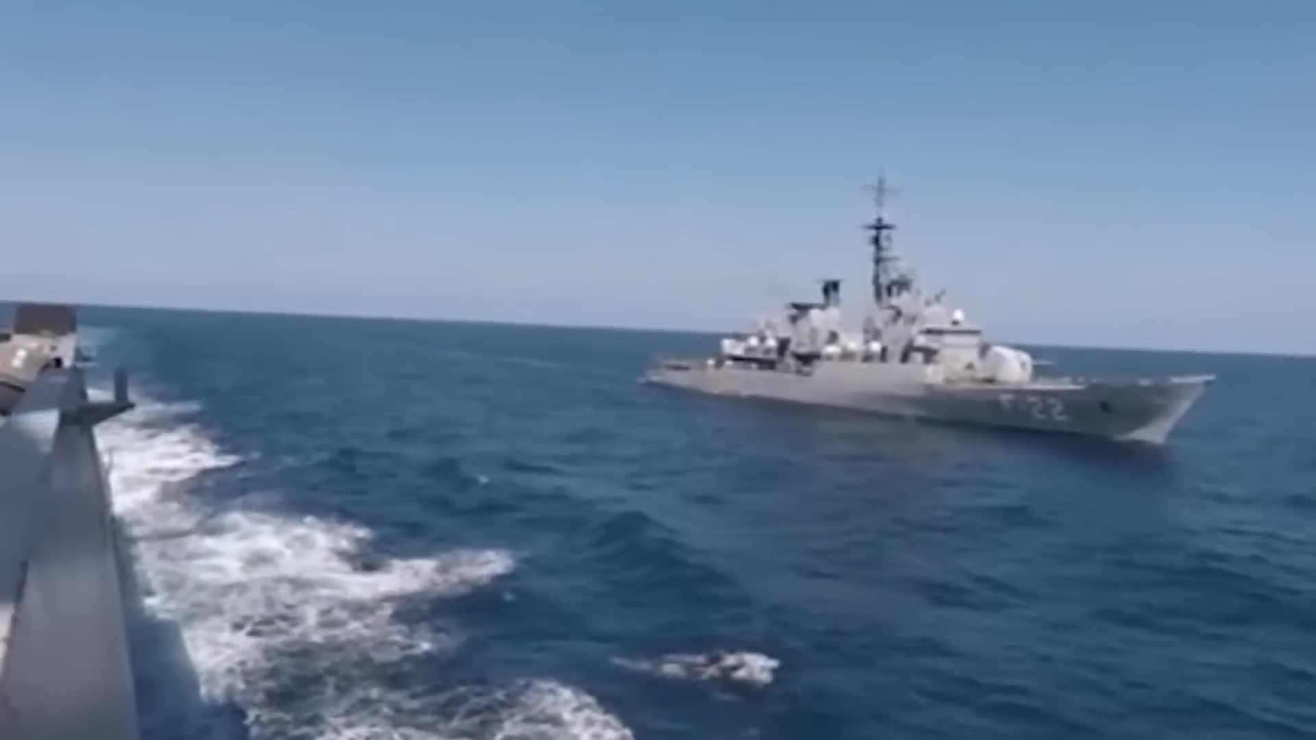 Venezuelan craft engages American supercarrier escort