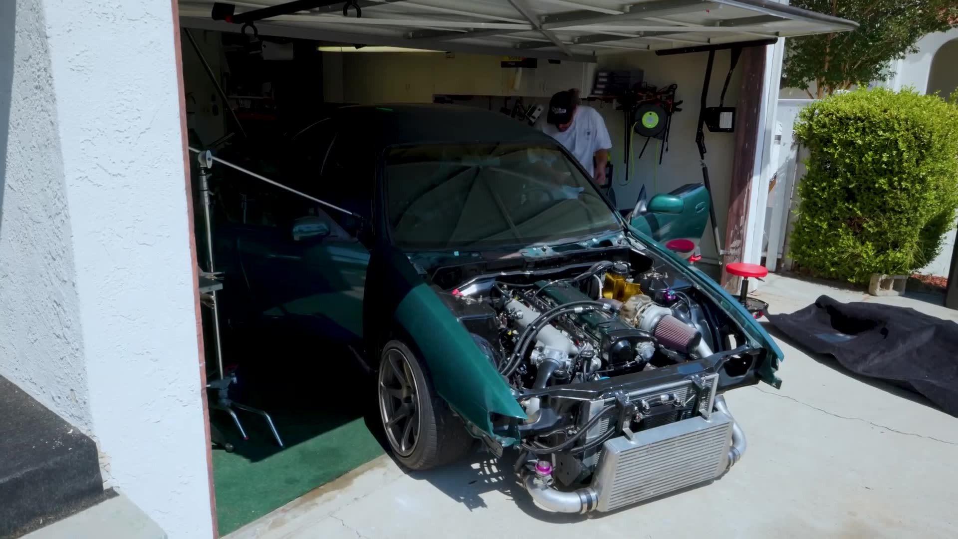 Cleaning up and repairing my long-neglected build vehicle piece by piece