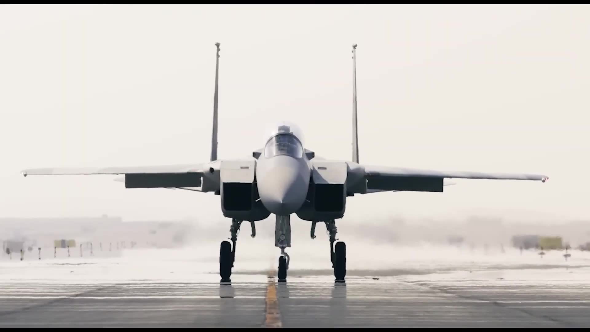 Multi squadron US fighter deployment alters Middle East force posture quickly