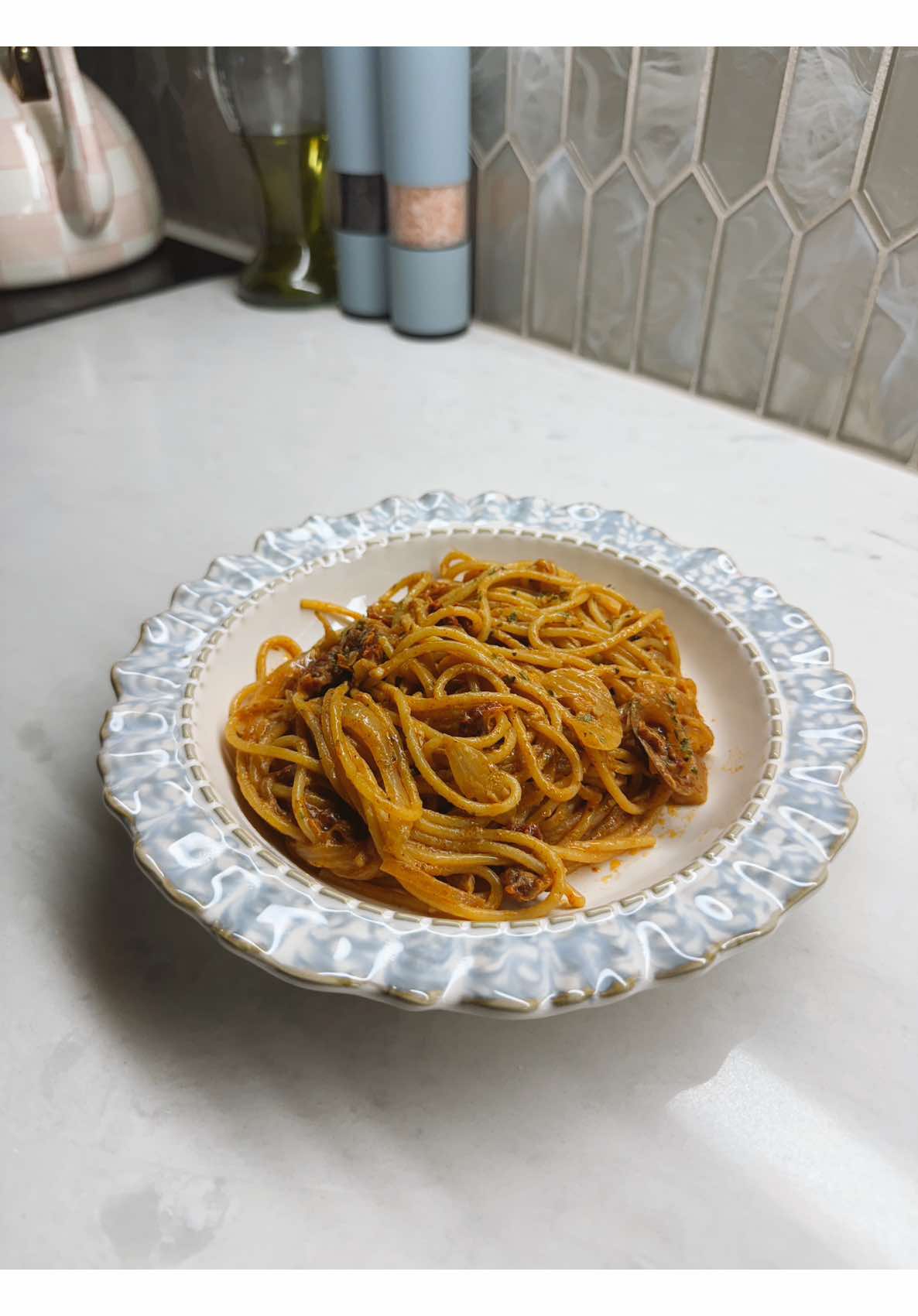 Quick creamy tomato spaghetti comfort meal ready in minutes