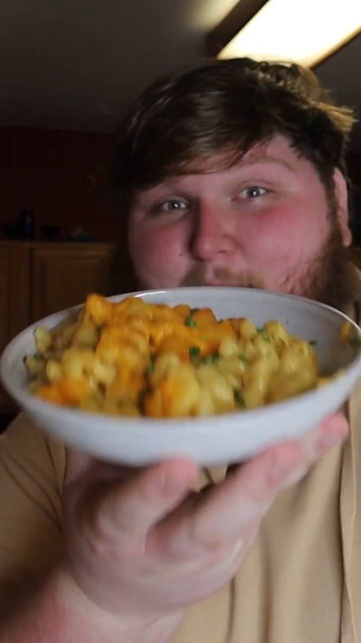 Triple-cheese baked macaroni with crispy panko topping