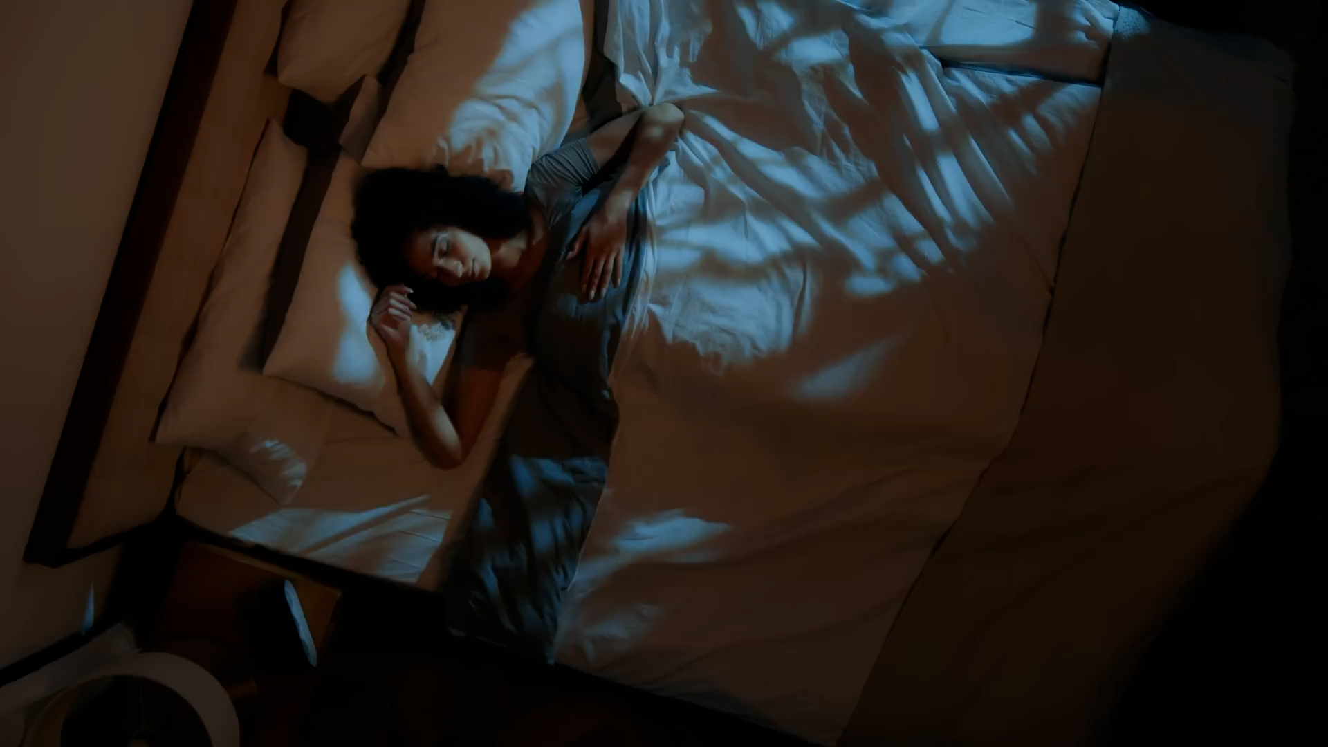 Things you didn't know about bedroom too bright that could change your health