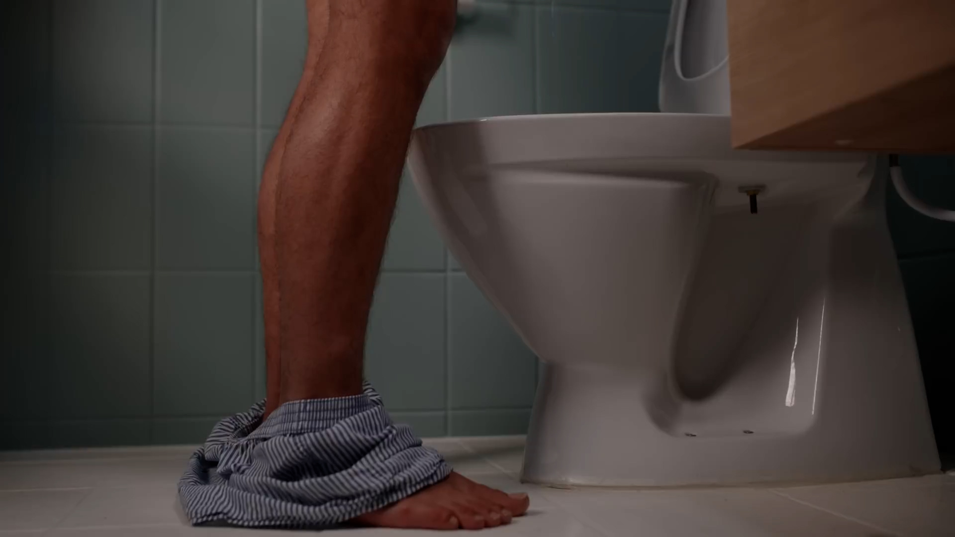 The truth about getting up to pee at night that most articles get wrong