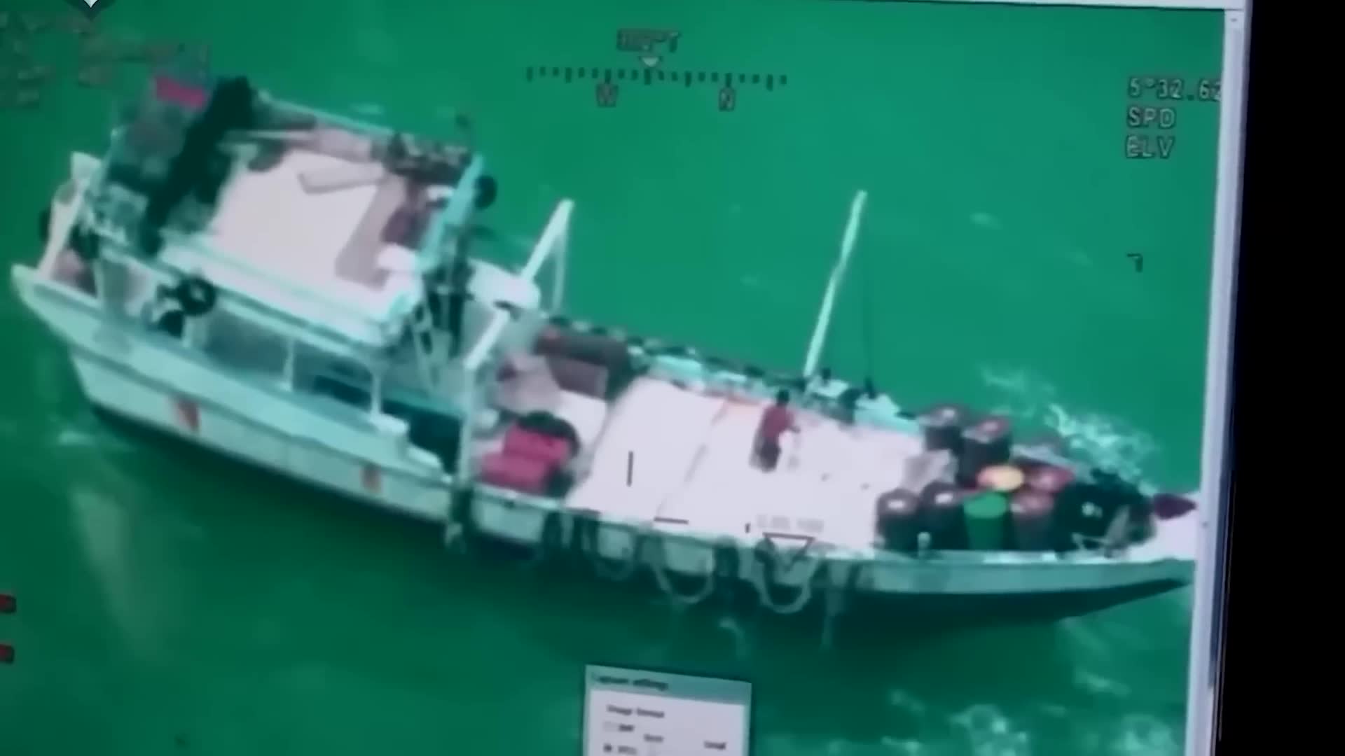 How a US warship repelled an entire pirate flotilla