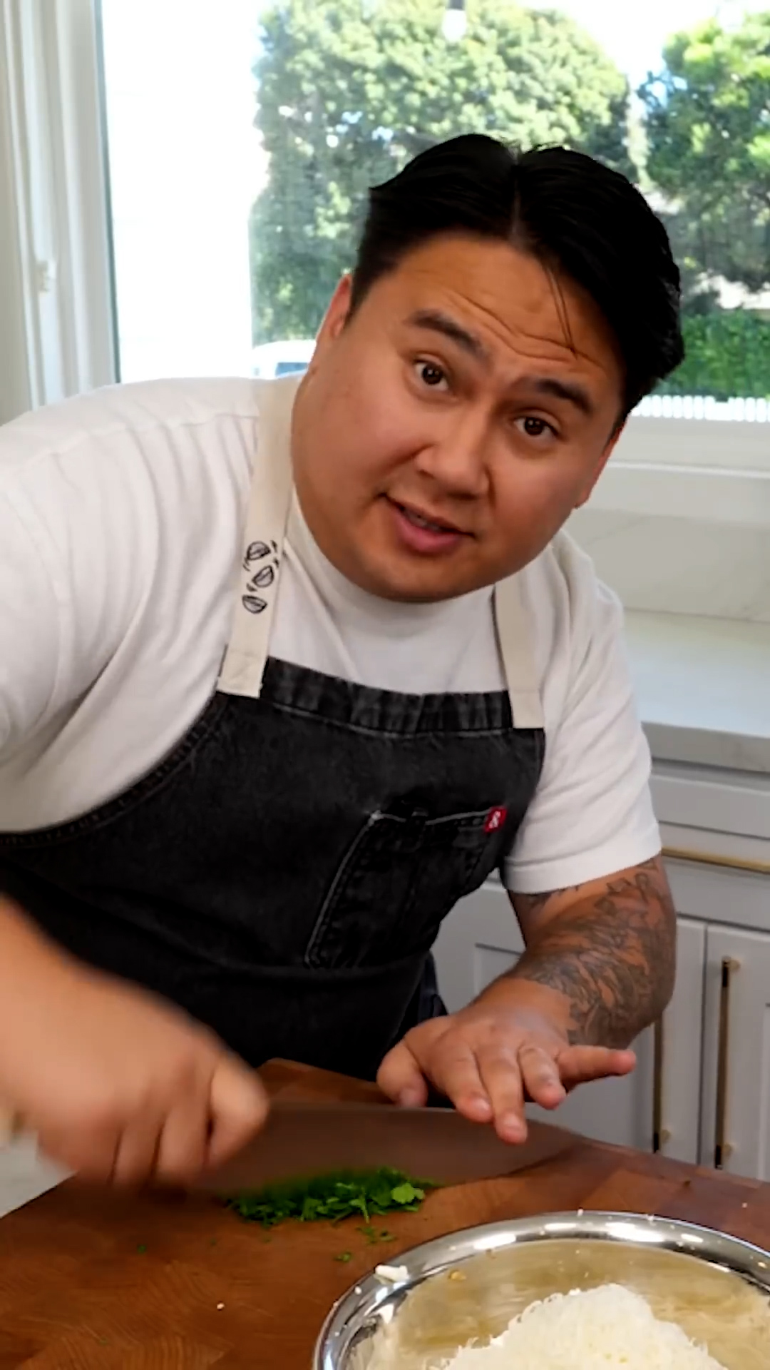 Sharing kitchen trauma in the comments section