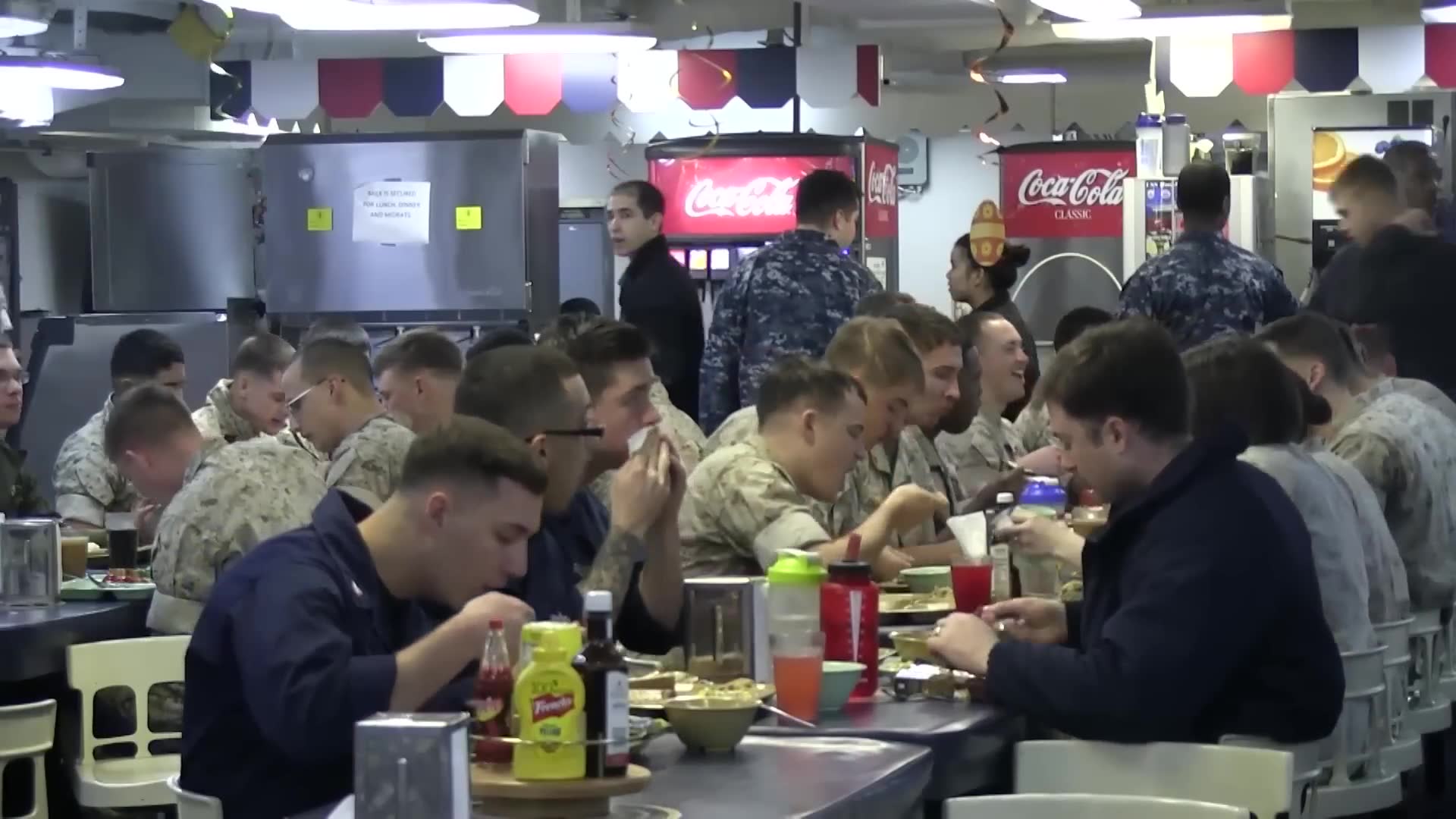 Feeding 300 sailors aboard a guided-missile destroyer