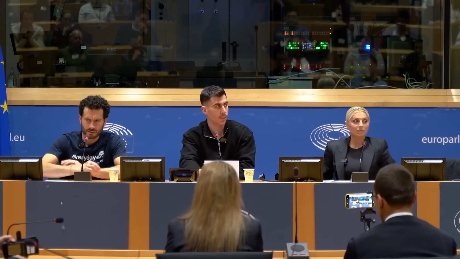 Intelligence veteran reveals how America legally seized Venezuela's president