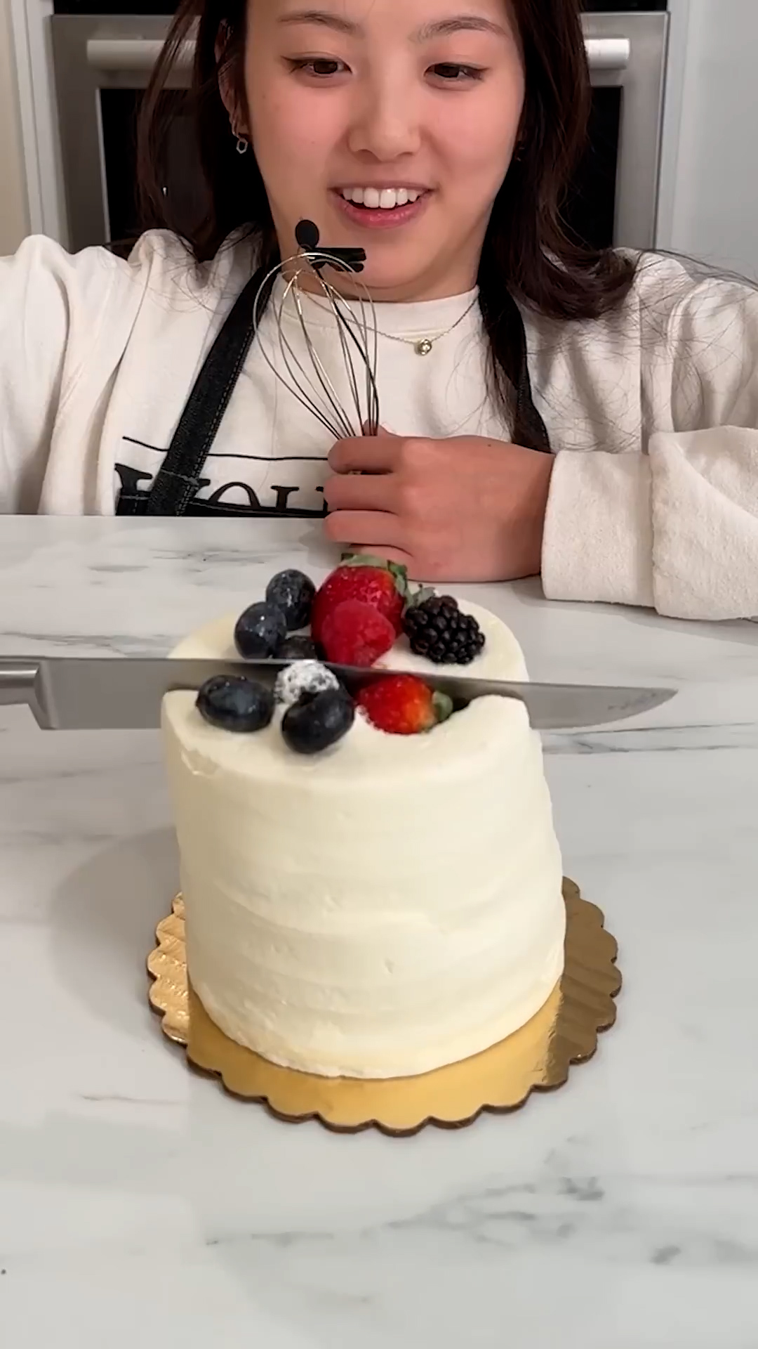 The verdict on the famous Whole Foods berry cake