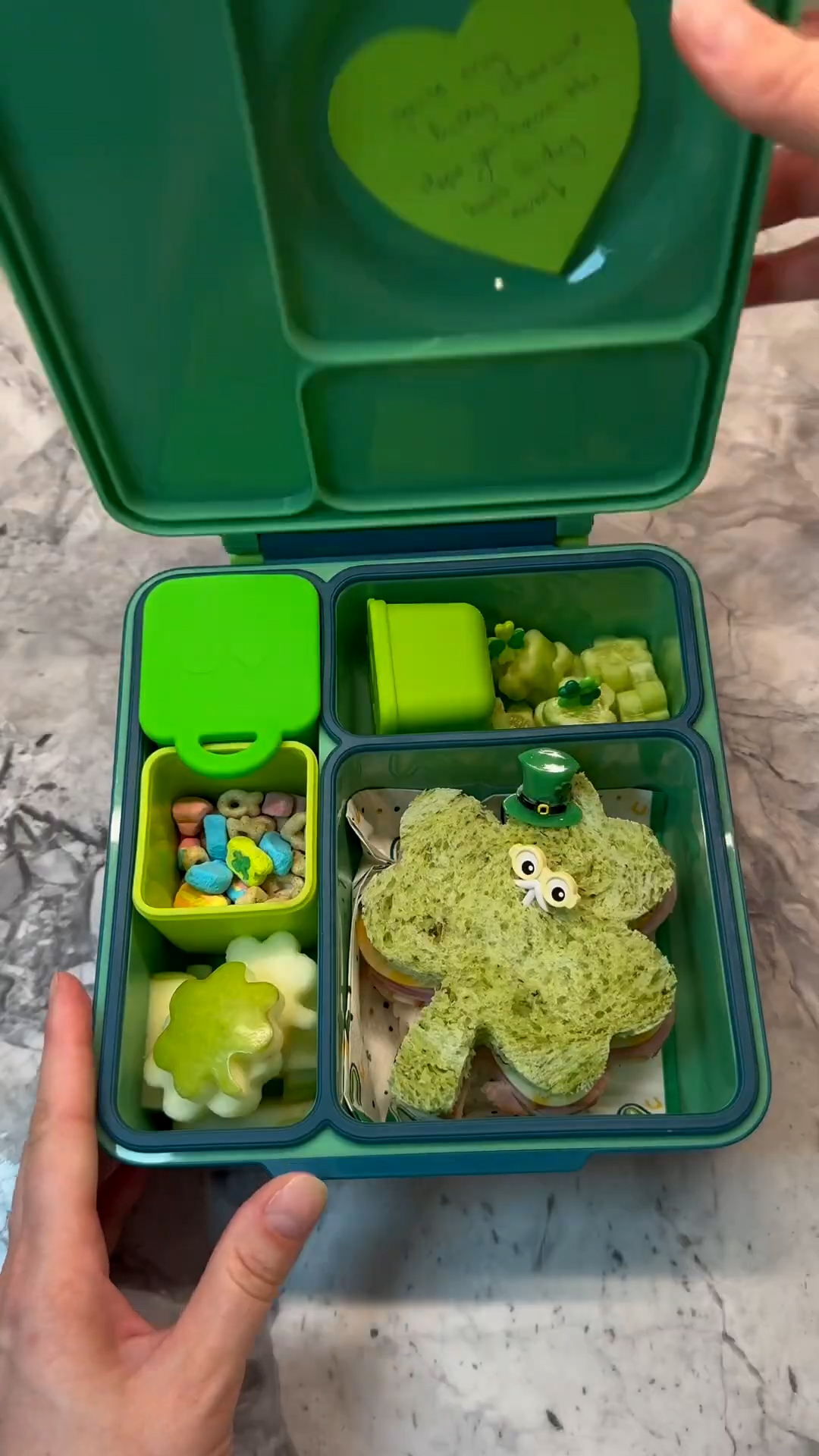 Creative school lunch idea with variety and balanced nutrition