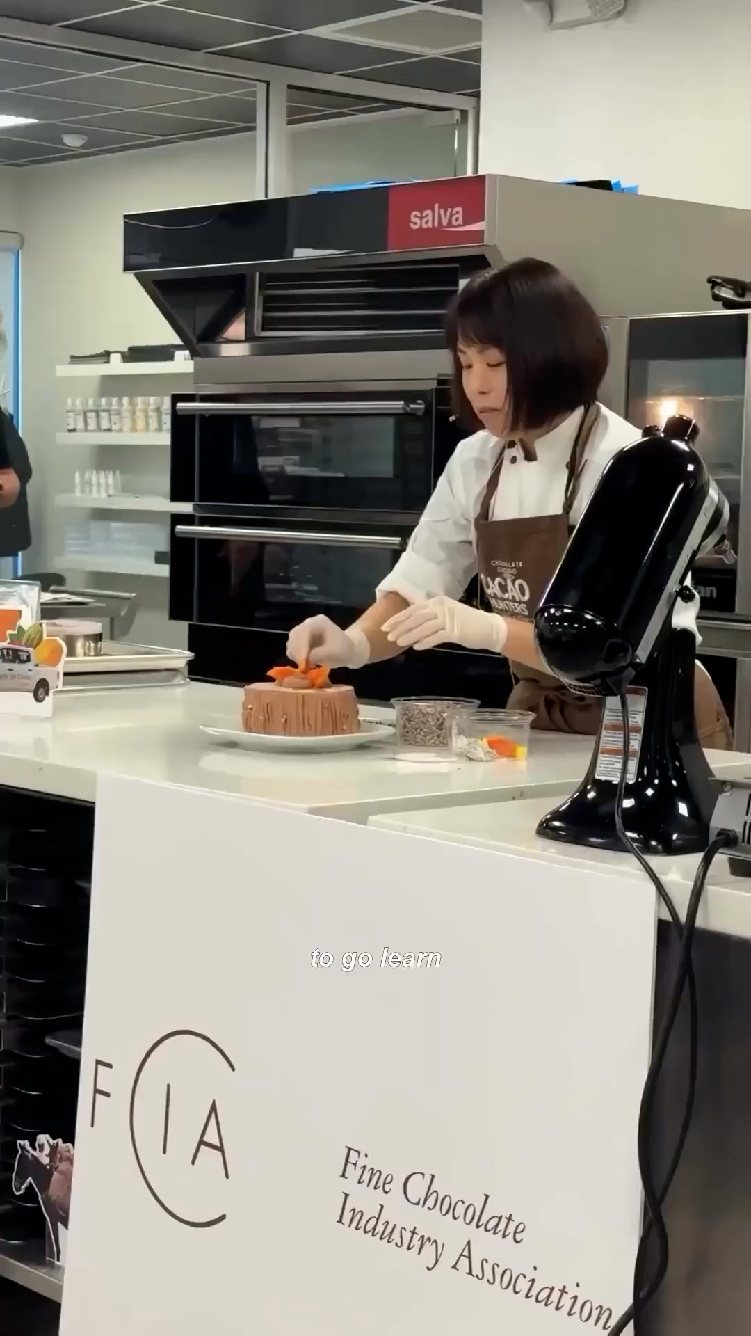 Following me through a full day of chocolate school