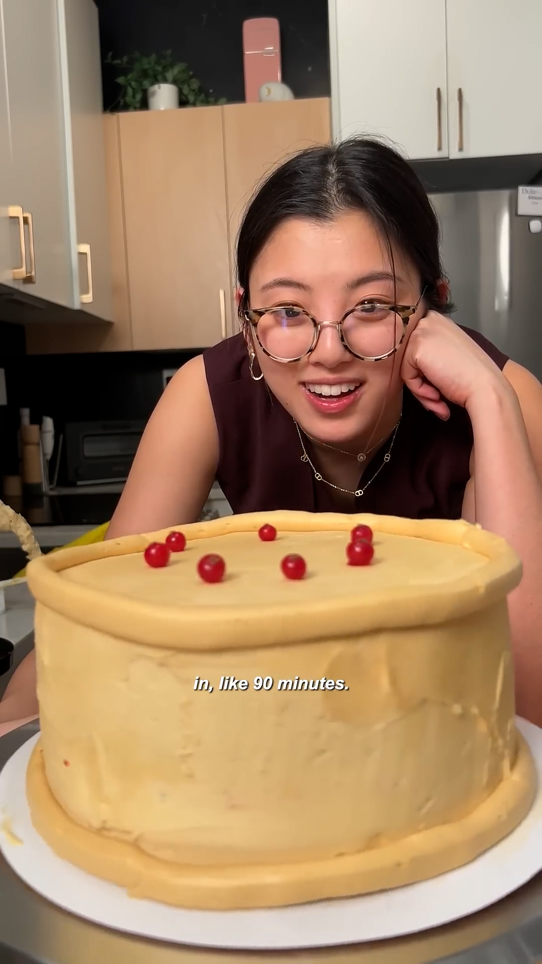 Time crunch: decorating cake hours before my flight