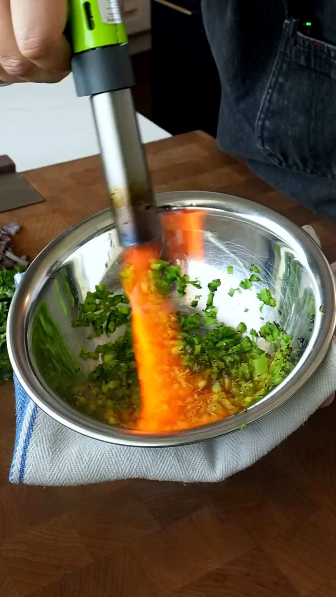 Making table-side guacamole without leaving your kitchen