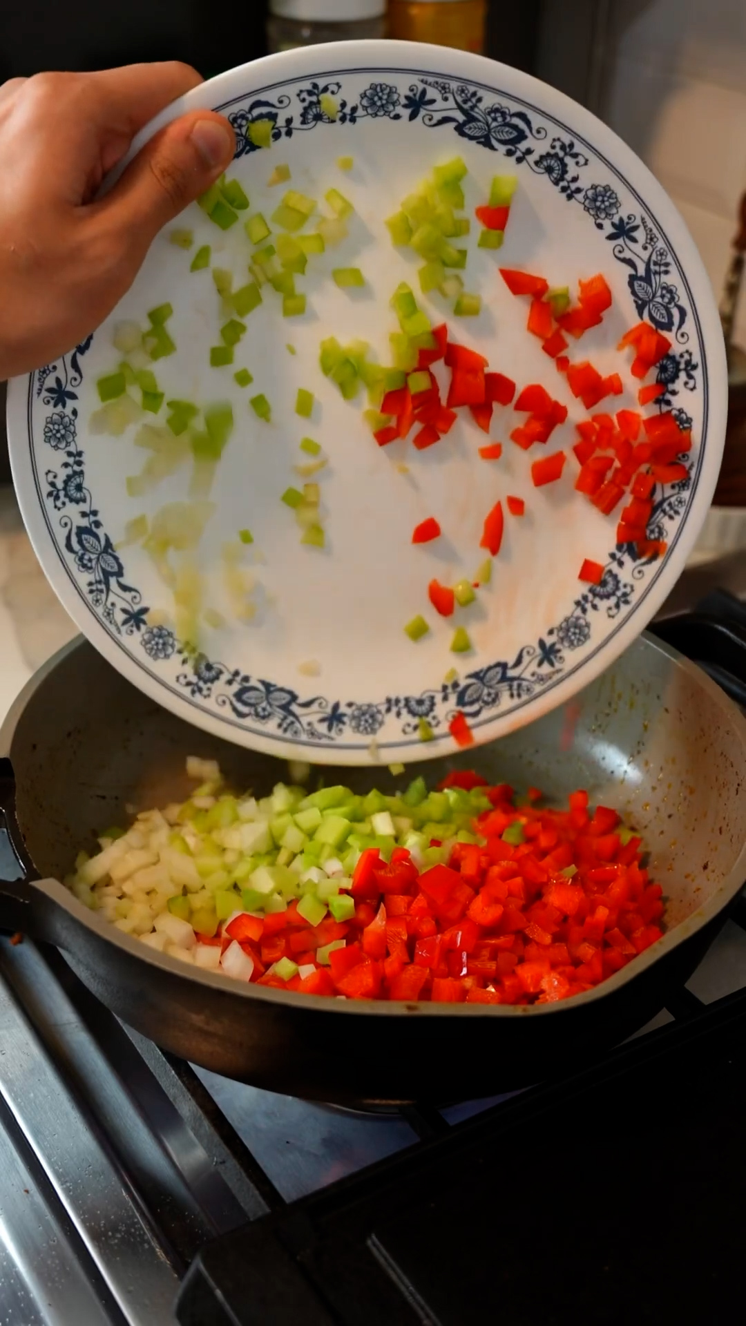 Making jambalaya in ten minutes when you need dinner fast tonight