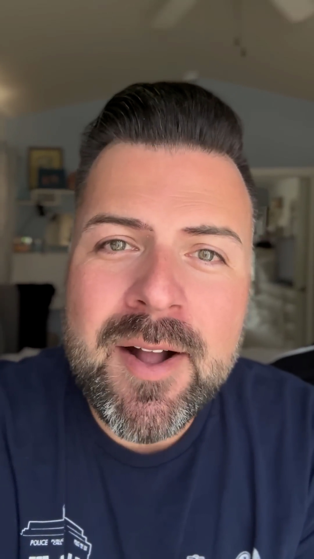 Why insecure men feel threatened by confident female presence