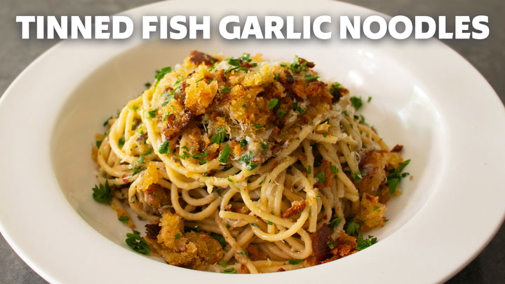How to Make Tinned Fish Garlic Noodles