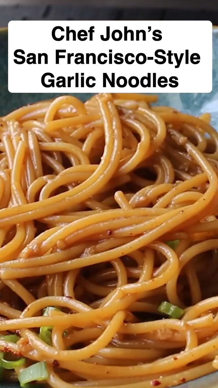 How to Make Garlic Noodles