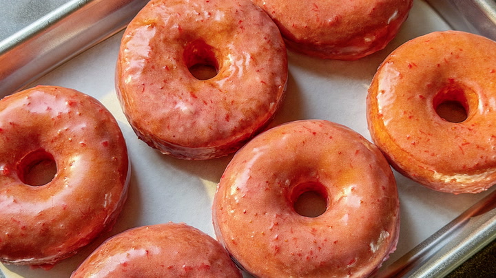 How to Make Strawberry Milk Bread Doughnuts