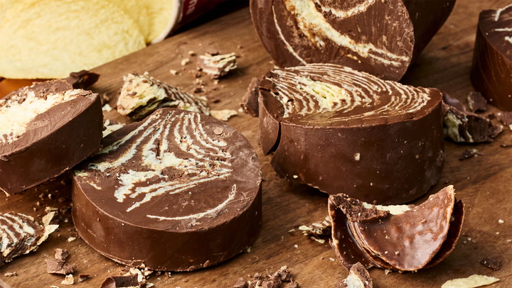 How to Make Thin Mint Pringles