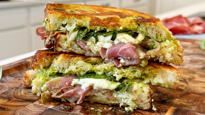 This 5-Ingredient Sandwich Is Stanley Tucci's "Desert Island" Meal