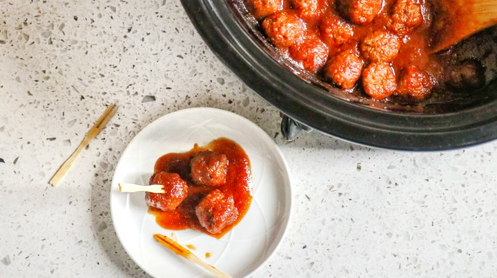How to Make Slow Cooker Apple Butter Meatballs