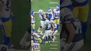 #Cowboys Zack Martin vs. Aaron Donald…Can somebody get this tape over to Tyler Booker ASAP 😂