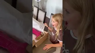 She was SO surprised..SHE GOT THE BOOTS!! 😍 #boots #shoes #surprise