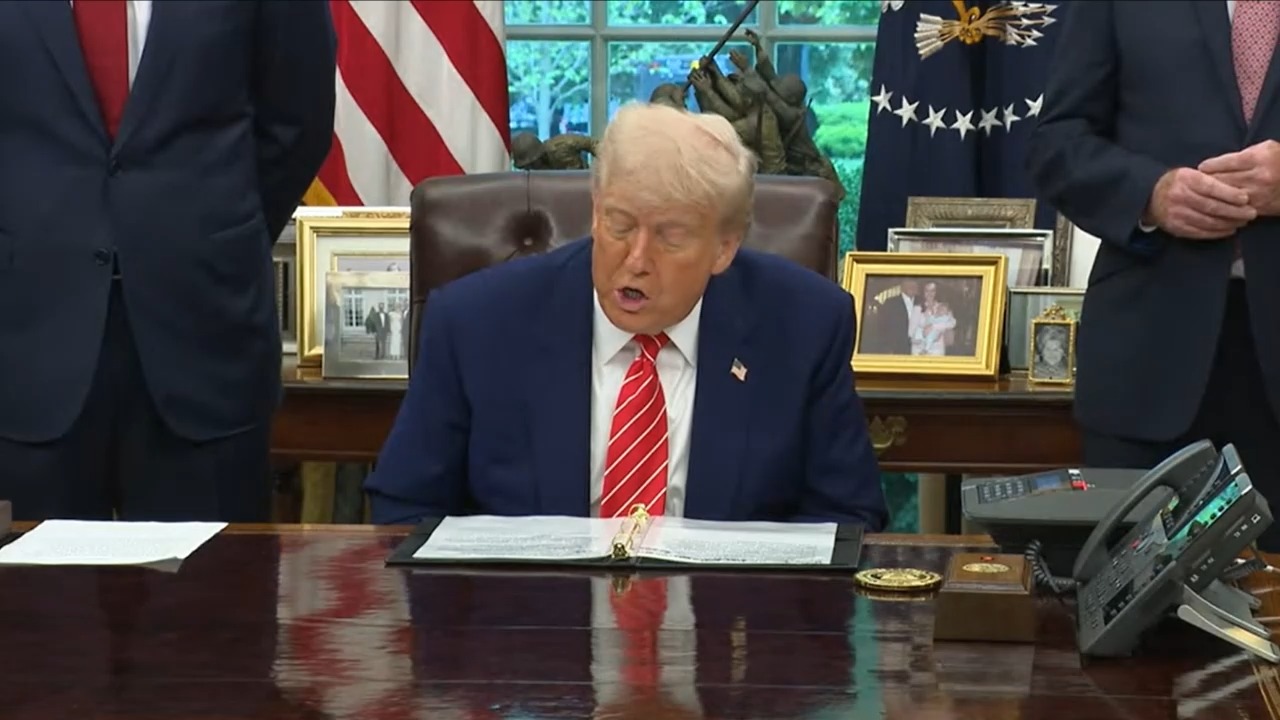White House - Pres. Trump: "With this deal the UK joins the US in affirming that reciprocity and fairness is an essential principle of international trade"