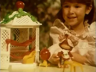 Strawberry Shortcake Garden House Playset (1980)