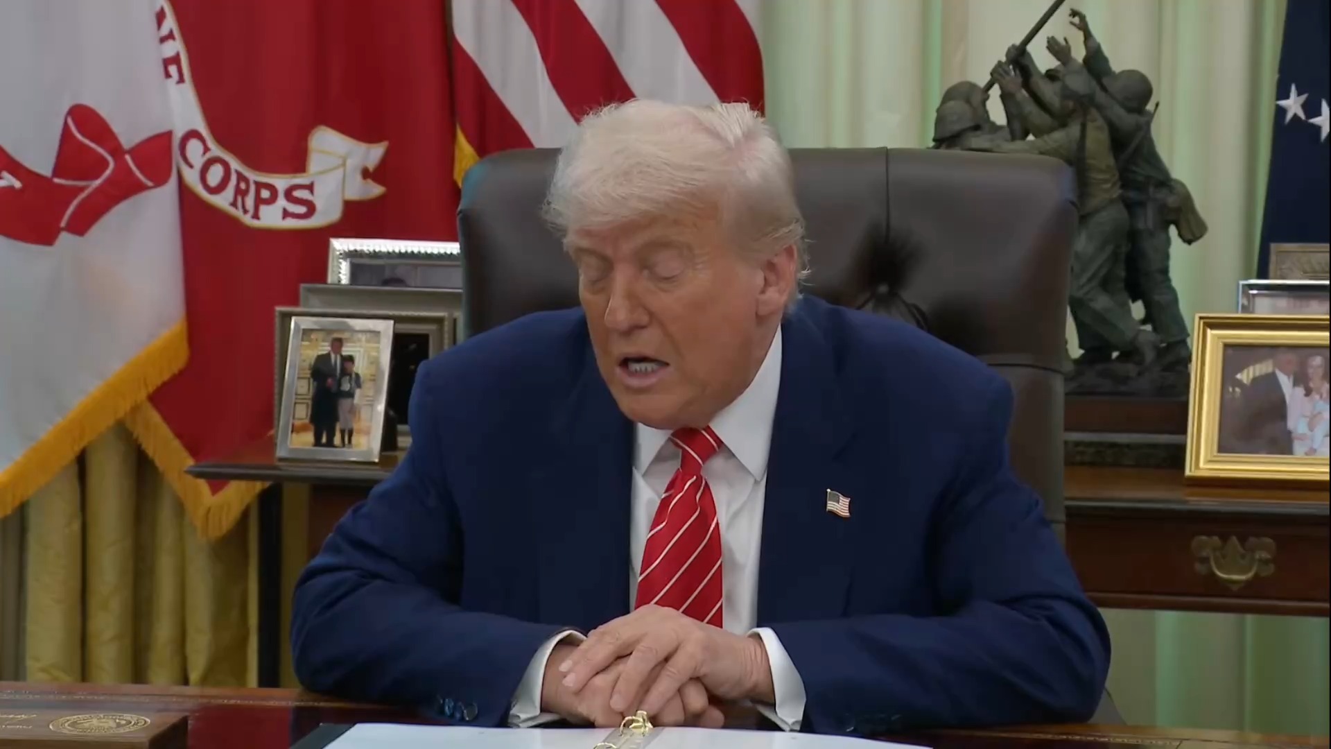 White House - President Trump: “We’re making America great again”.