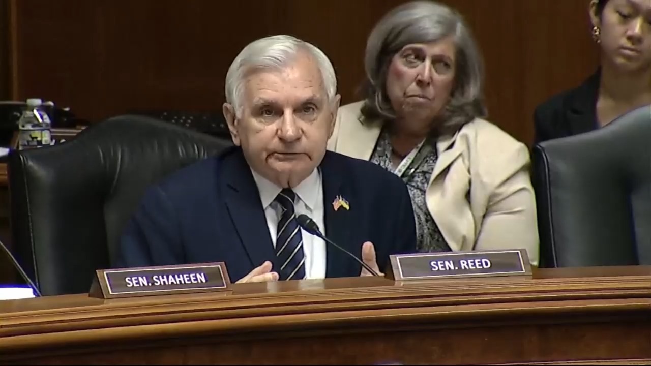 Senate Appropriations - Sen. Reed (D-RI): "your responsibility amounts to just surrendering"