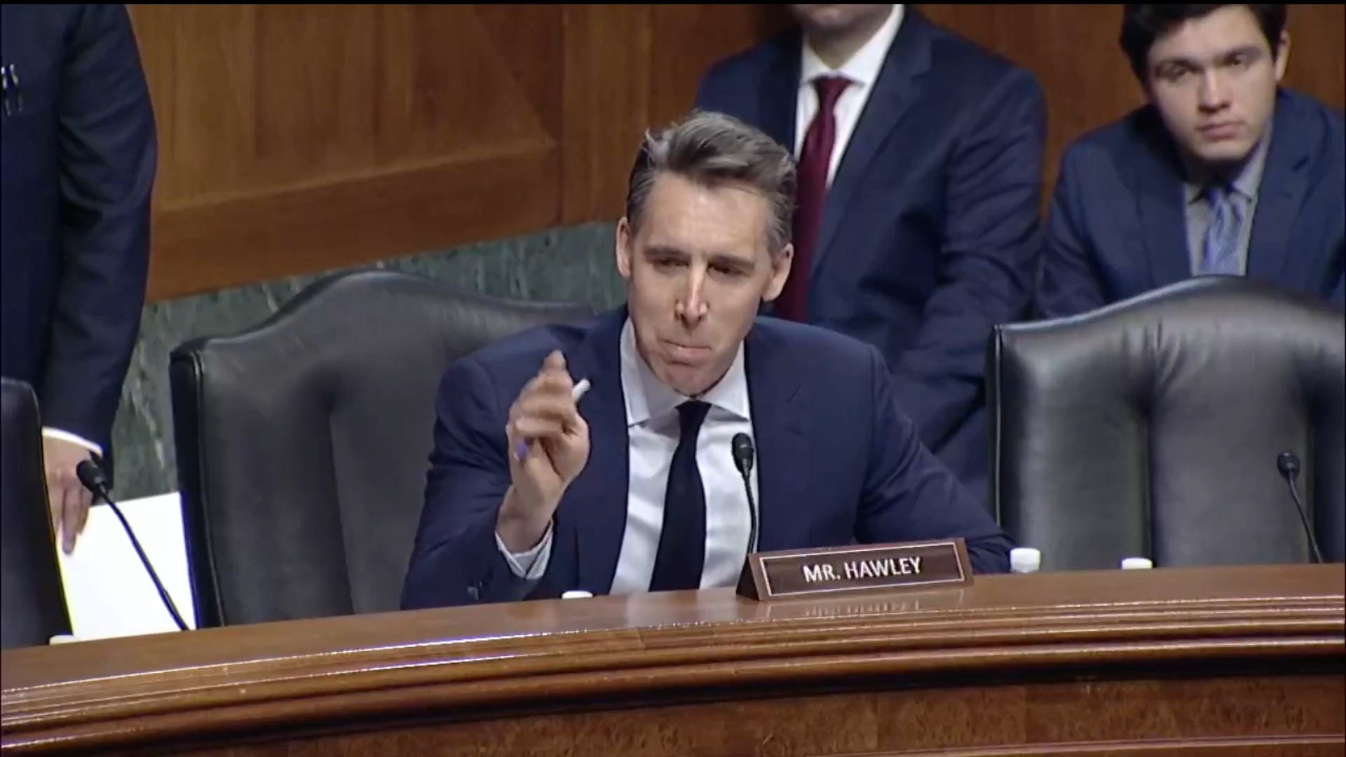 Senate Judiciary - Josh Hawley (R-MO): “So, so long as it is a democrat in office then we sould have no nation wide injunctions?”