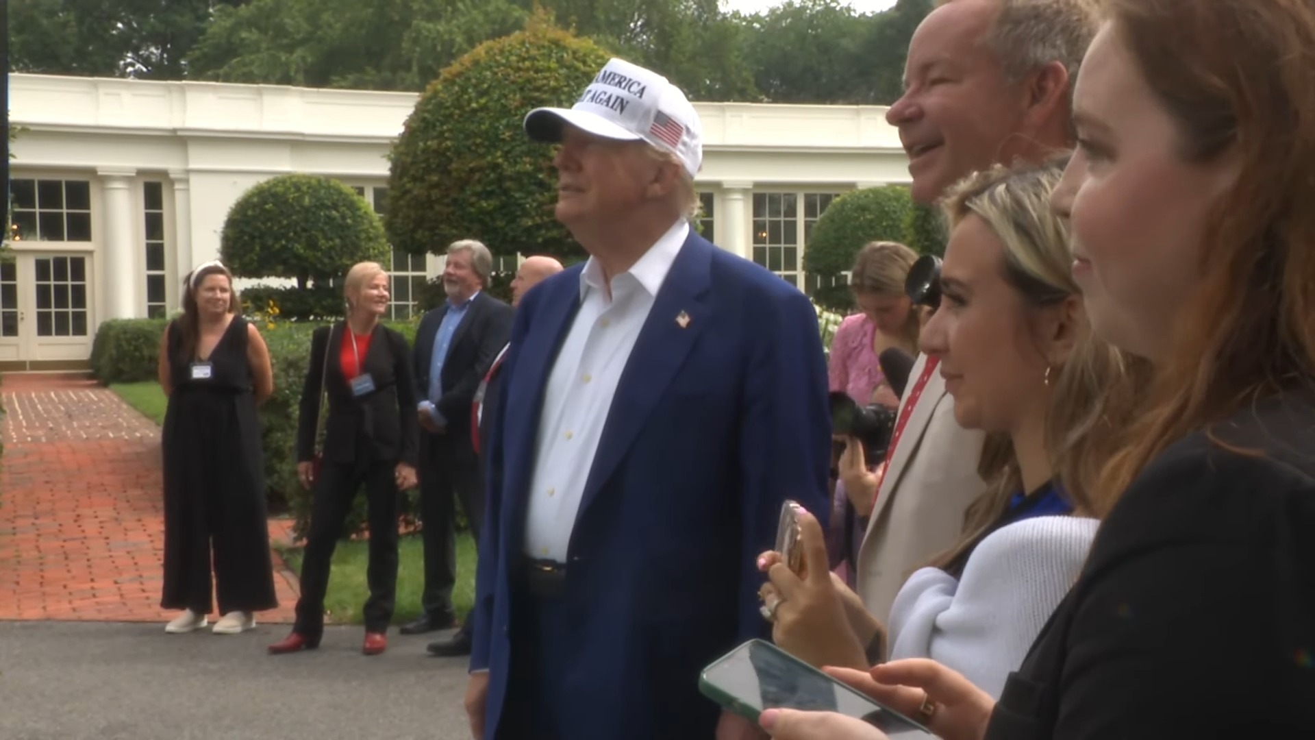 White House - President Trump: “most of them are 20 feet, 25 feet. This is close to 100 feet”
