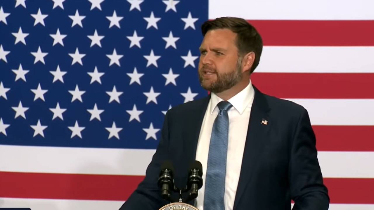 White House - VP Vance: "You oughta have a Gov. that stands up for you instead of fights against you"