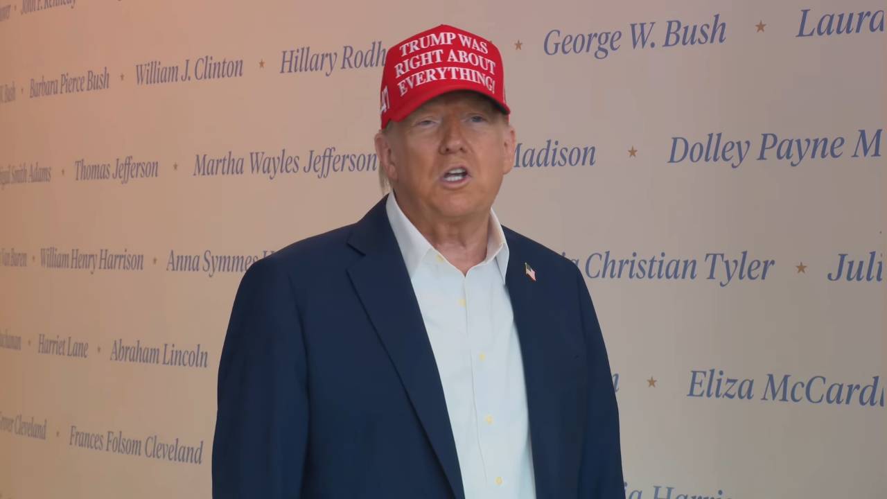 White House - President Trump on D.C: “There have been no murders in the last week”
