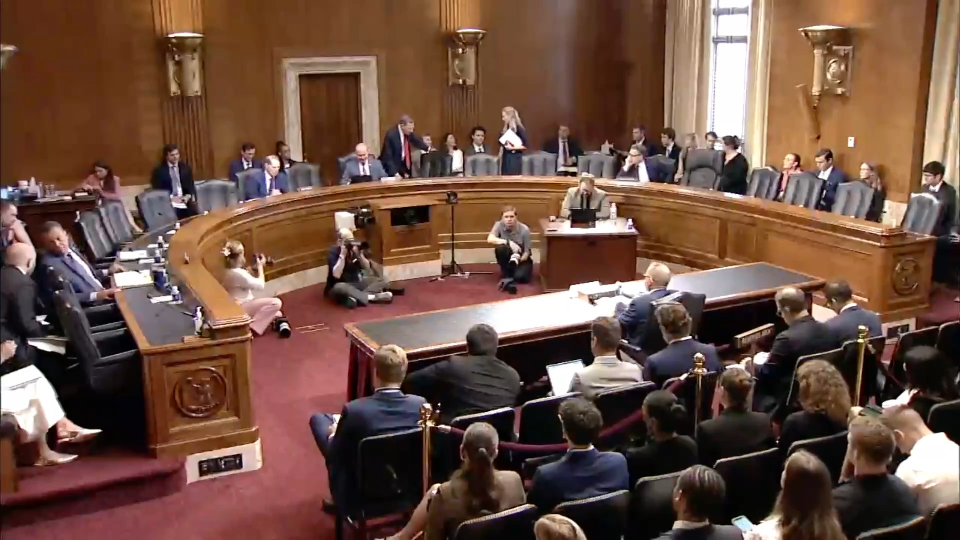 Senate Energy and Natural Resources - Sen. Wyden (D-OR): “These infernos are not your grandfather’s fires”
