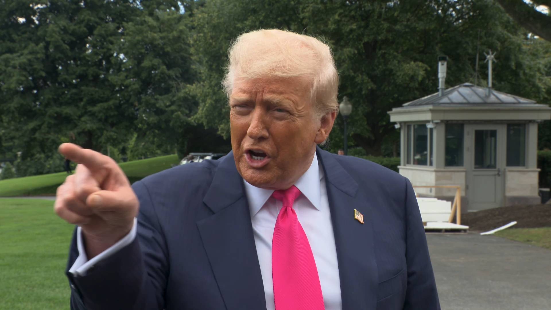White House Press Gaggle - Pres. Trump: "He's incompetent"