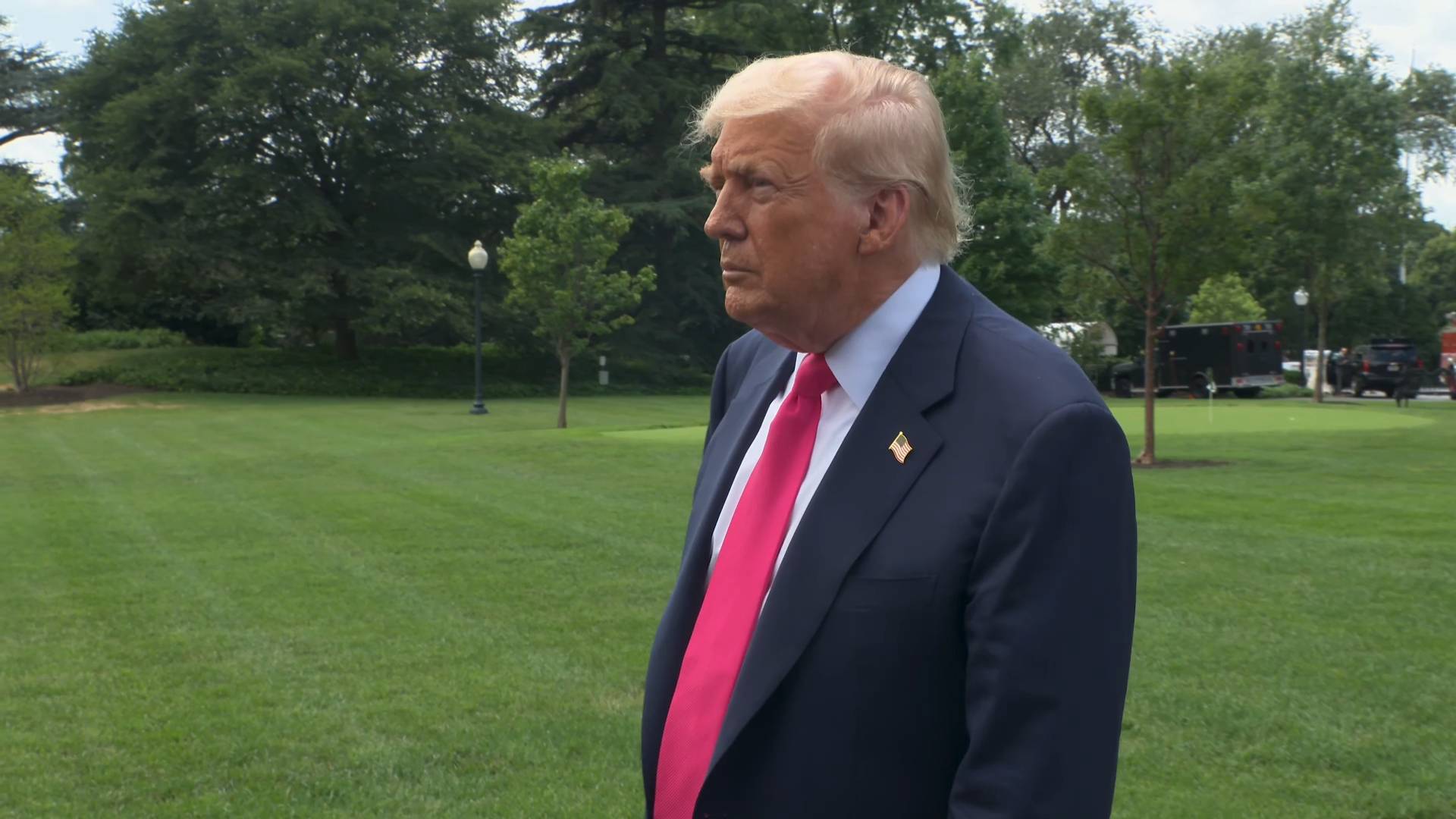 White House Press Gaggle - Pres. Trump: Adam Schiff "is a dishonest, crooked guy"