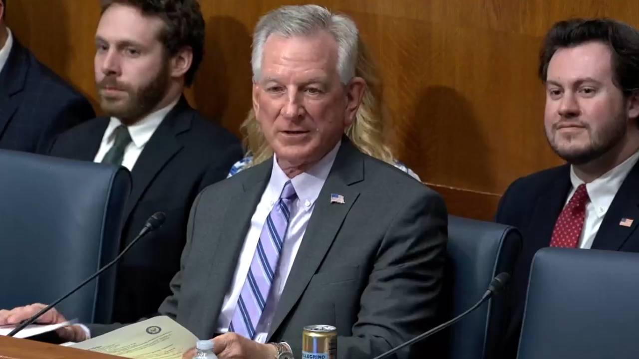 Senate Freedom to Work - Sen. Tuberville (R-AL): "Its not our job in Washington, D.C. to tell workers what they want"