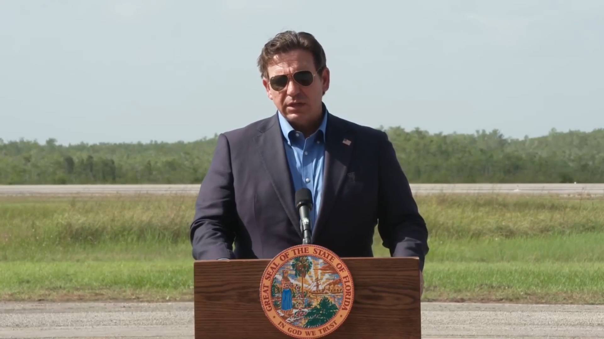 Alligator Alcatraz - Gov. DeSantis: “You either have a right to be here, or you don't”