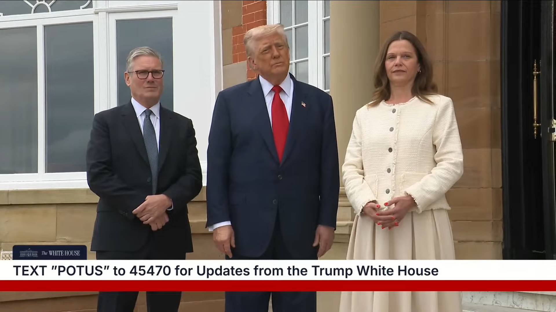 White House Greeting UK - President Trump: “I'm not going to take a position”