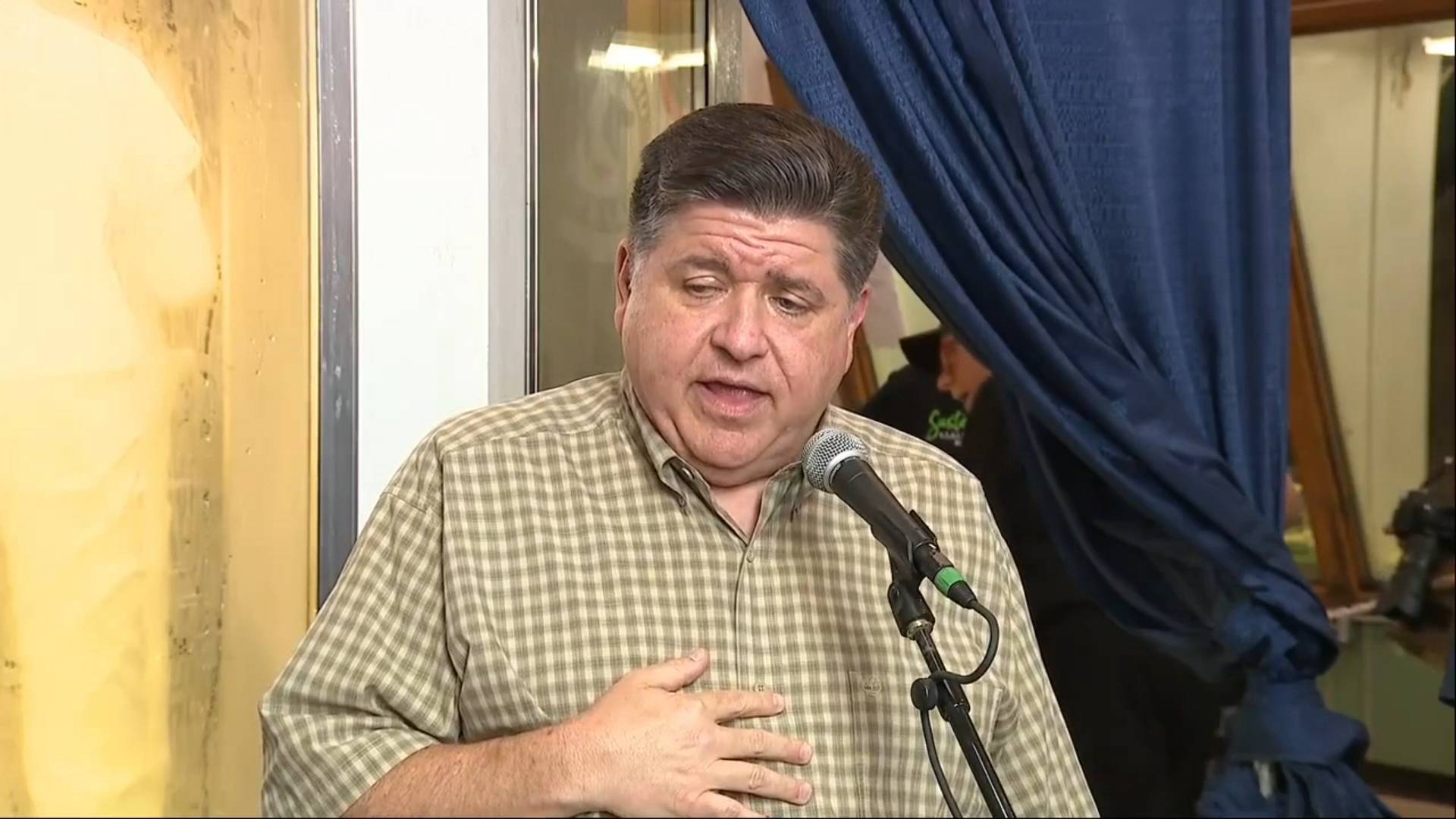 Illinois - Gov. Pritzker: “Texas House Democrats would in fact have to leave their state”